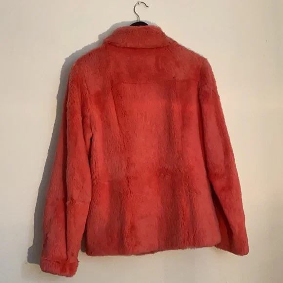 Pink Fur Coat - Picture 2 of 9